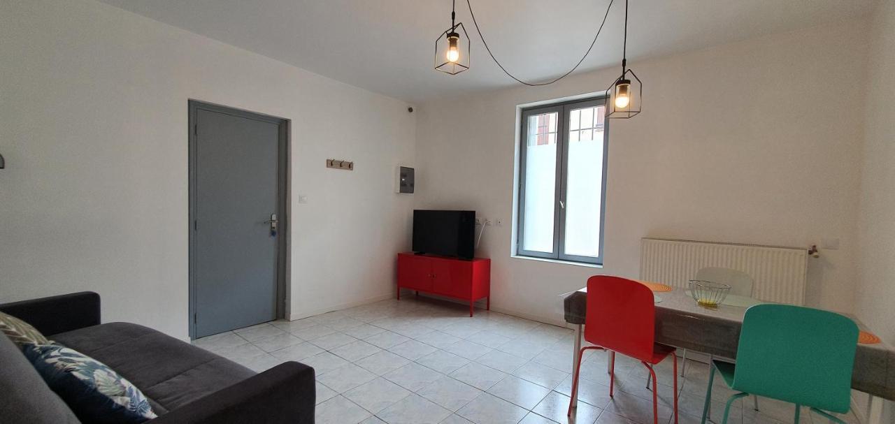 Chez Mamita : Appartement Dans Quartier Calme. Carcassonne Ngoại thất bức ảnh