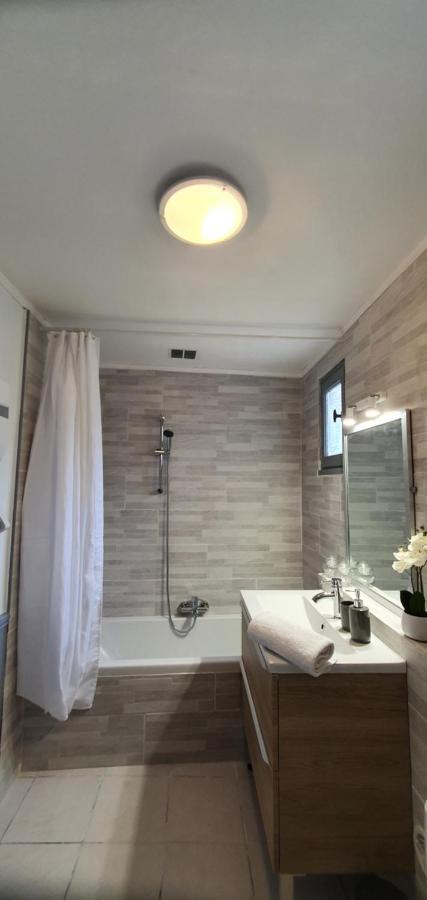 Chez Mamita : Appartement Dans Quartier Calme. Carcassonne Ngoại thất bức ảnh